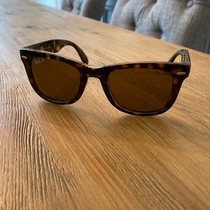 Rayban Wayferer Folding Tortoise Sunglasses